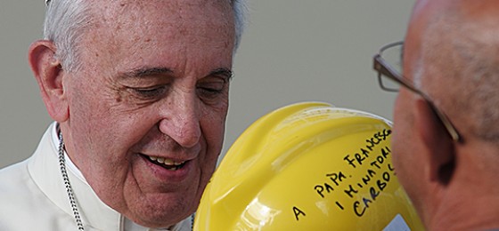 El Papa en Cerdeña: “No os dejéis robar la esperanza, luchad por el trabajo”